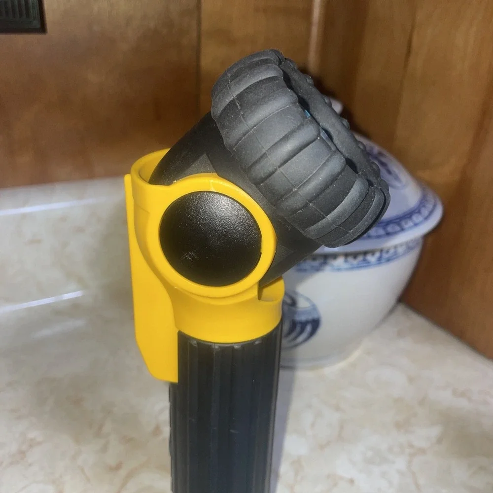 Rayovac Flashlight With Tilt Head.‎ - Tested Works Great